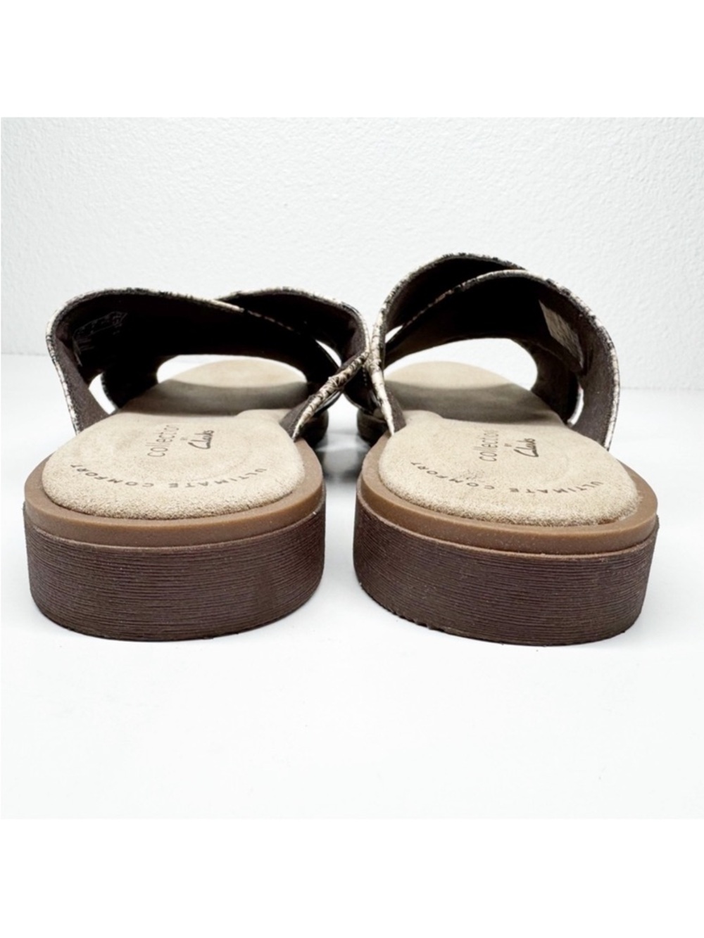 Clark’s Declan Ivy Snakeskin Print Slide Sandals - Picture 2 of 5